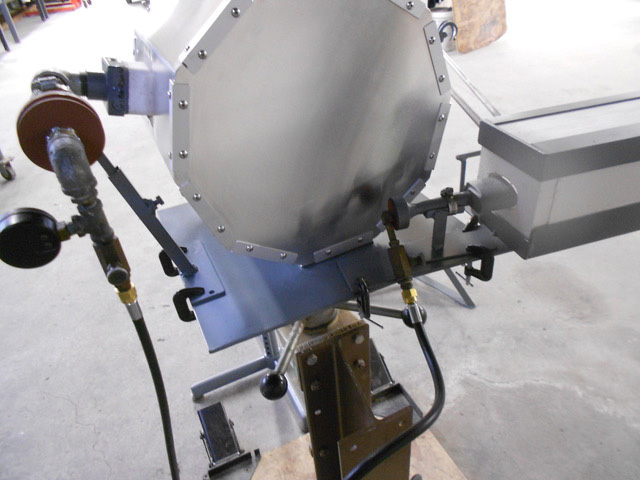 g.hole back view
