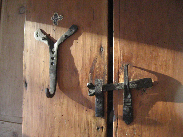 cupboard latches